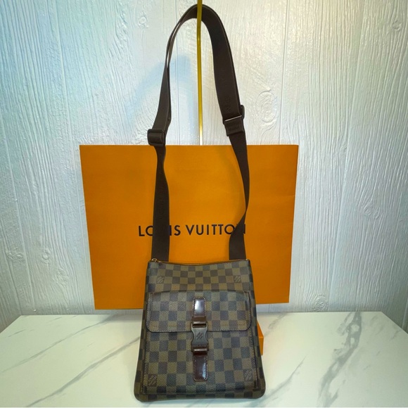 Louis Vuitton Damier Ebene Pochette Merwiel Shoulder Bag!